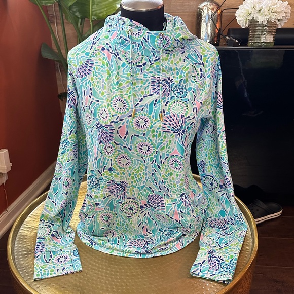 Lilly Pulitzer Lilblock Top - Picture 4 of 7